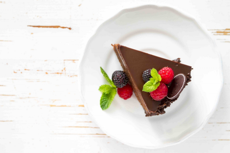 tagAlt.Gluten Free Dark Chocolate Cake with Balsamic Vinegar