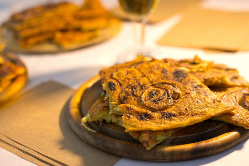 tagAlt.Livorno style Chickpea Flour Flatbread Cecina