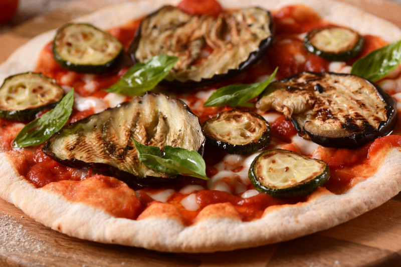tagAlt.Pizza with Grilled Eggplant