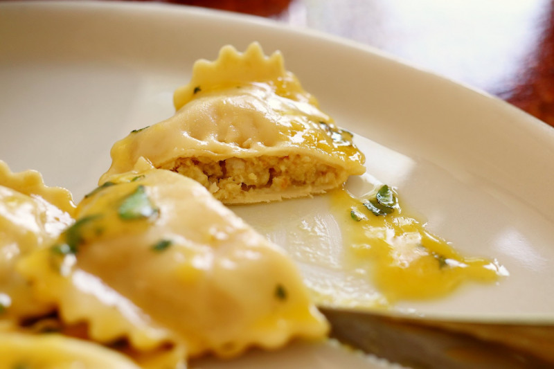 tagAlt.Sea Bream Filled Ravioli with Melted Butter Dressing