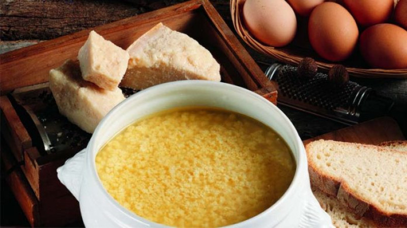 tagAlt.stracciatella in brodo tavola