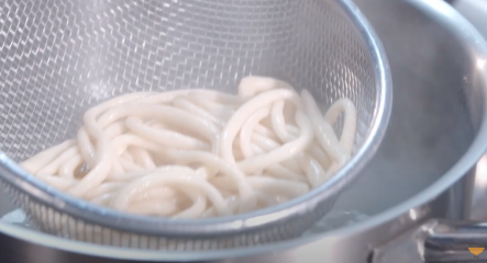 tagAlt.pici cacio e pepe video ricetta 0