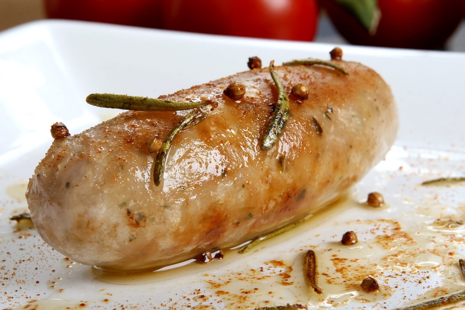 Herb-Infused Italian Sausages with White Wine Glaze | MaMaBlip